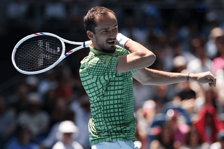 ऑस्ट्रेलियन ओपन: डेनियल मेदवेदेव बाहर, चौथे राउंड में लर्नर टिएन से हारे