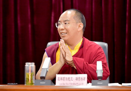 पेइचिंग में ली कानच्ये की पंचेन लामा से मुलाकात