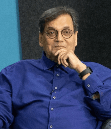 बॉलीवुड के शोमैन सुभाष घई: 'एम' नाम की हीरोइनों को मानते थे अपना लकी चार्म