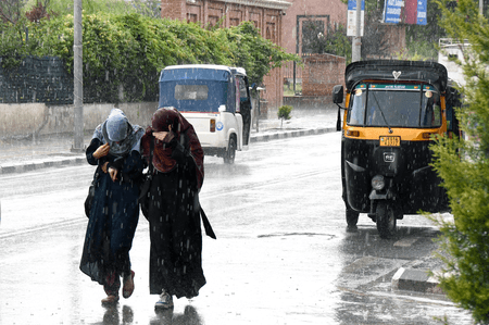 जम्मू-कश्मीर में राहत कार्यों को मिलेगी मजबूती, हरियाणा सरकार ने दिए 5 करोड़ रुपए