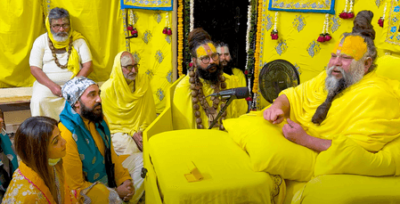 वृंदावन: संत प्रेमानंद महाराज की सेहत में गिरावट, सुबह की पदयात्रा अनिश्चितकाल के लिए स्थगित