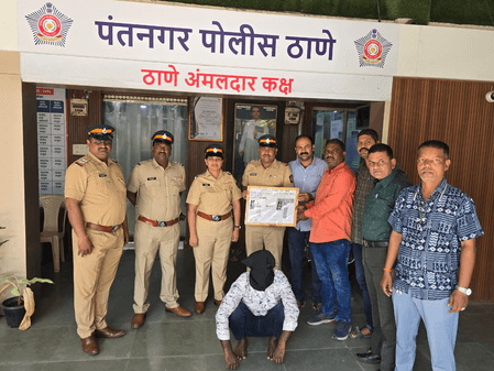 महाराष्ट्र : मुंबई पुलिस ने दो देशी पिस्तौल और 4 जिंदा कारतूस के साथ एक युवक को दबोचा
