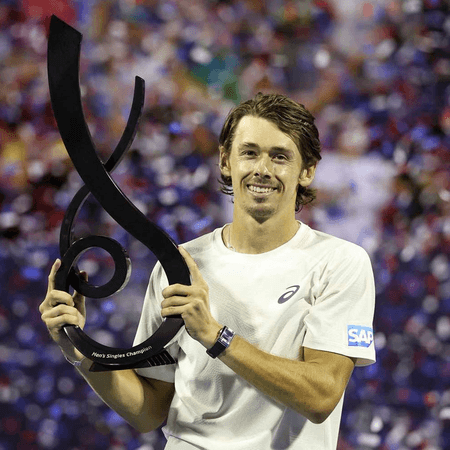 डी मिनौर ने तीन चैंपियनशिप प्वाइंट बचाकर जीता वाशिंगटन खिताब