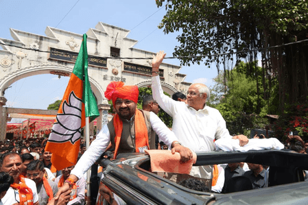 गुजरात: उमरेठ उपचुनाव में छह उम्मीदवारों के बीच मुकाबला, भाजपा-कांग्रेस आमने-सामने