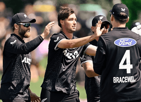 वनडे सीरीज : हैरी ब्रूक की मेहनत पर फिरा पानी, न्यूजीलैंड ने 4 विकेट से जीता मुकाबला