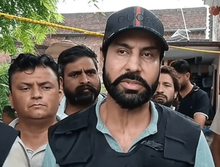 पंजाबी अभिनेता बिन्नू ढिल्लों ने बढ़ाया मदद का हाथ, बाढ़ प्रभावितों को दी राहत सामग्री