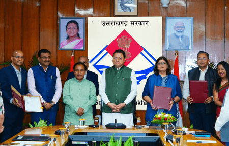 उत्तराखंड : मुख्यमंत्री पुष्कर सिंह धामी की मौजूदगी में सचिवालय में तीन अहम समझौते