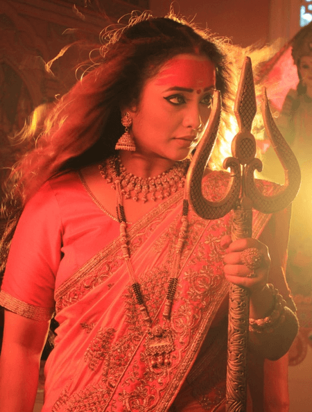 दुर्गा के रूप में पोस्ट शेयर कर रानी चटर्जी ने फैंस को दी नवरात्रि की बधाई