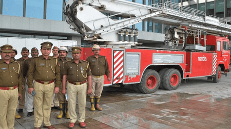 दीपावली पर गौतमबुद्धनगर में अग्निशमन विभाग अलर्ट, 12 फायर स्टेशन और 247 कर्मी तैनात