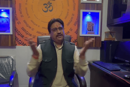 पहले चंद्रग्रहण पर स्वामी वेदांत प्रकाश और आचार्य नंद लाल ने दी सावधानी बरतने की सलाह