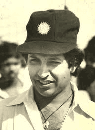 पिता के नक्शेकदम पर चले, डेब्यू टेस्ट में लगाया शतक, सुरिंदर अमरनाथ के नाम दर्ज है 'अनूठा रिकॉर्ड'