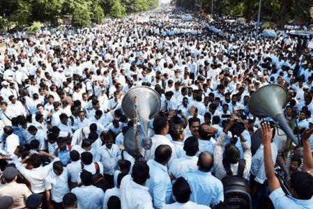 तमिलनाडू के वरिष्ठ अध्यापक 26 दिसंबर को वेतन असमानता को लेकर करेंगे राज्यव्यापी विरोध प्रदर्शन