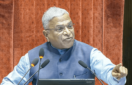 राज्यसभा के वेल में जाना, शोर मचाना कैसे किसी का अधिकार माना जा सकता है : उपसभापति राज्यसभा