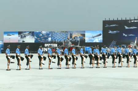 93वां वायुसेना दिवस : तेंदुलकर समेत भारतीय क्रिकेटर्स ने किया आसमान के रक्षकों को सलाम