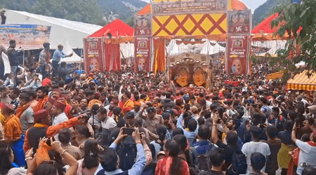 उत्तराखंड: नैनीताल में मां नंदा-सुनंदा महोत्सव का भव्य समापन, भक्ति और उल्लास से गूंजी सरोवर नगरी