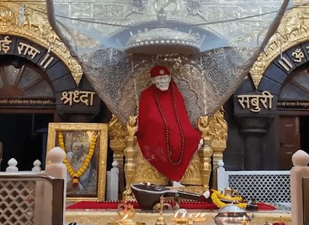 साईधाम में रामनवमी की धूम, ढोल-ताशों और 'साईराम' के जयघोष से गूंजा शिरडी