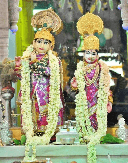 राधा अष्टमी: व्रत और पूजा विधि से पाएं राधा-कृष्ण का आशीर्वाद