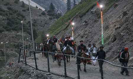 अमरनाथ यात्रा के 21 दिन: अब तक 3.42 लाख श्रद्धालु कर चुके हैं बाबा बर्फानी का दर्शन