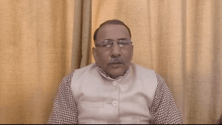 बिहार: बीएसएससी अध्यक्ष आलोक राज के इस्तीफे पर बवाल, राजद ने कहा- सरकार स्थिति स्पष्ट करे