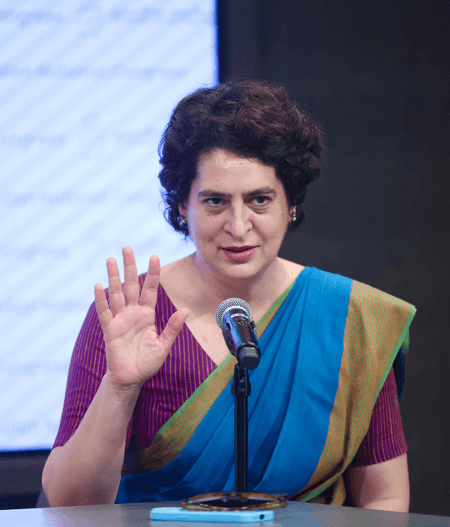 कांग्रेस के वरिष्ठ नेता पीपी थंकाचन का निधन, प्रियंका गांधी वाड्रा ने जताया शोक