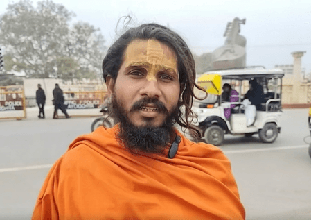 'संजय सिंह दिमाग का इलाज करवाएं, खर्चा मैं उठाऊंगा', आप नेता के बयान पर भड़के अयोध्या के संत