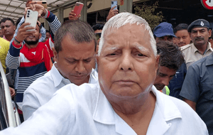 लैंड फॉर जॉब घोटाला : लालू प्रसाद यादव की याचिका खारिज, दिल्ली हाईकोर्ट से लगा झटका