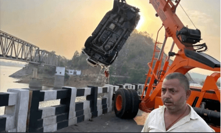 झारखंड में तीन सड़क हादसों में छह की मौत, चार घायल