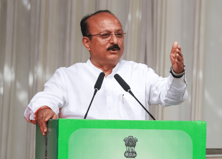 पिछली सरकार ने किया ‘हेडलाइन मैनेजमेंट’, हमारा बजट विकास को देगा रफ्तार: आशीष सूद