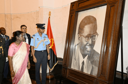 अफ्रीकी देश अंगोला की चार दिवसीय यात्रा पर राष्ट्रपति द्रौपदी मुर्मू, वहां के प्रथम राष्ट्रपति नेटो को दी श्रद्धांजिल