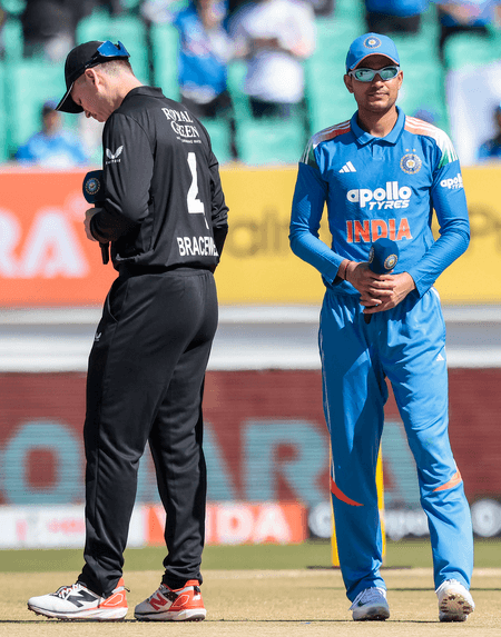 भारत बनाम न्यूजीलैंड दूसरा वनडे : दोनों टीमों में एक-एक बदलाव, कीवी खिलाड़ी का डेब्यू