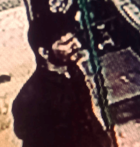 दिल्ली में कार ब्लास्ट करने वाले आतंकी की पहचान हुई, धमाके से पहले मस्जिद गया था उमर उन नबी