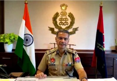 पंजाब पुलिस ने सशस्त्र बलों की संवेदनशील जानकारी आईएसआई को लीक करने के आरोप में दो लोगों को गिरफ्तार किया