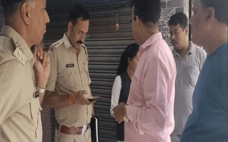 जमशेदपुर: कंस्ट्रक्शन कंपनी के दफ्तर से दिनदहाड़े 10 लाख की लूट, अपराधियों ने की फायरिंग