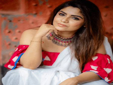 मुझे कलाकार के तौर पर चैलेंजिंग रोल ज्यादा पसंद हैं : सायंतनी घोष