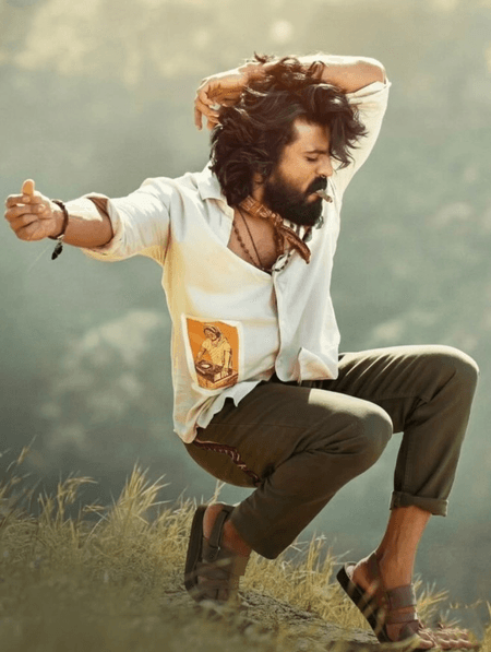 'पेद्दी' के पहले गाने 'चिकिरी' का प्रोमो जारी, बैठकर खास अंदाज में डांस करते नजर आए राम चरण