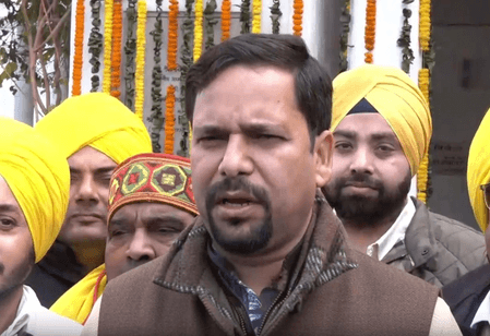 दिल्ली में कानून व्यवस्था को लेकर आम आदमी पार्टी ने भाजपा का किया घेराव