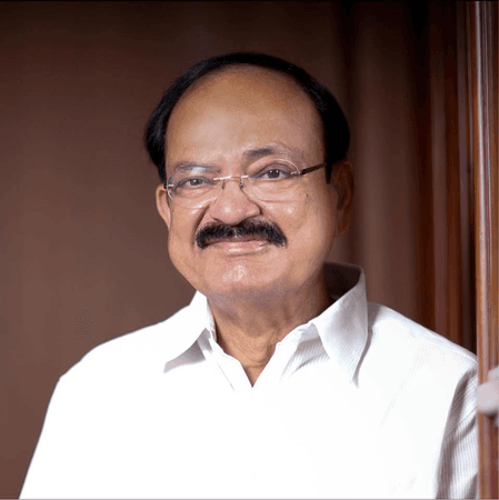 वेंकैया नायडू के जन्मदिन पर अमित शाह और नितिन गडकरी समेत कई नेताओं ने दी बधाई