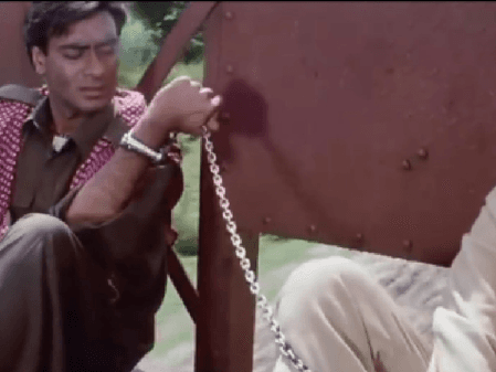 भूतिया गांव कुलधरा में कुछ ऐसे हुई थी 'कच्चे धागे' की शूटिंग, अजय देवगन की जान पर भी बन आई थी