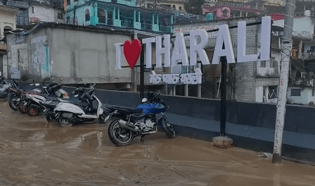 उत्तराखंड : चमोली के थराली में बादल फटने से भारी तबाही, सीएम धामी बोले- स्थिति पर नजर