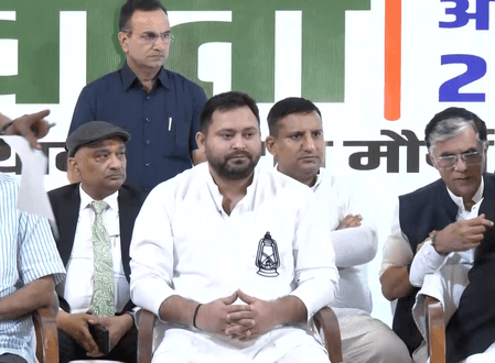 बिहार चुनाव: महागठबंधन ने तेजस्वी को सीएम, मुकेश सहनी को डिप्टी सीएम चेहरा घोषित किया