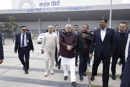 बिहार: सीएम नीतीश ने एपीजे अब्दुल कलाम साइंस सिटी का निरीक्षण किया, कहा- छात्रों को विज्ञान में रुचि बढ़ेगी