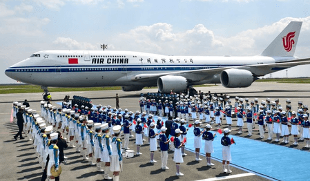 चीनी राष्ट्रपति शी चिनफिंग अस्ताना पहुंचे