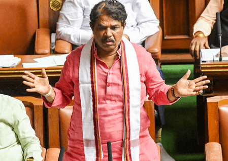 कर्नाटक: मंगलुरु धमाका मामले पर भाजपा ने कांग्रेस पर बोला हमला, वोट बैंक की राजनीति का आरोप लगाया