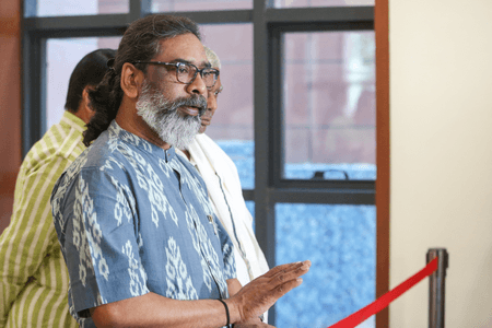 देवघर बस हादसे पर मुख्यमंत्री हेमंत सोरेन ने जताया शोक, घायलों के इलाज का दिया भरोसा