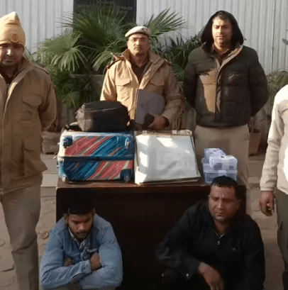 दिल्ली के वसंत विहार में हुई लूट की वारदात का खुलासा, दो शातिर लुटेरे गिरफ्तार
