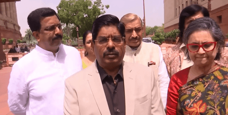 ओबीसी सूची से मुसलमानों को बाहर करने के मुद्दे पर संसद में हंगामा, विपक्ष बोला-यह फैसला संविधान के खिलाफ