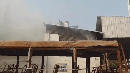 ग्रेटर नोएडा में निजी कंपनी के बेसमेंट में लगी आग, चार घंटे की मशक्कत के बाद पाया काबू