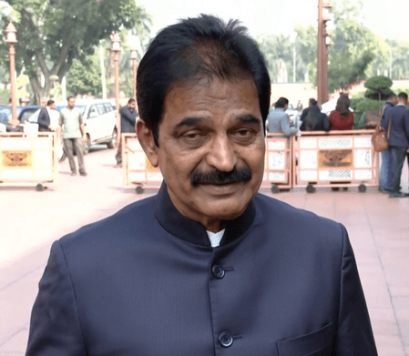 विपक्षी सांसदों ने लगाया आरोप, कहा- 'भाजपा जनता को धोखा दे रही'