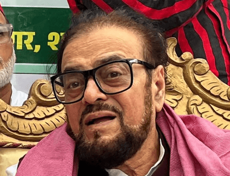 महाराष्ट्र में लाउडस्पीकर का मुद्दा गरमाया, अबू आजमी की अगुवाई में नेताओं ने अजित पवार से मुलाकात की