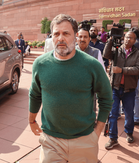 देशव्यापी हड़ताल पर राहुल गांधी बोले- मजदूरों और किसानों के संघर्ष के साथ मजबूती से खड़ा हूं